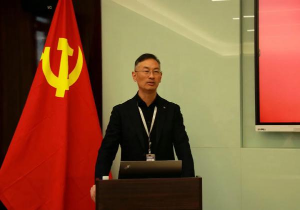 小阀门里有大“神通”—记江苏神通阀门股份有限公司总裁吴建新 小阀门里有大“神通”—记江苏神通阀门股份有限公司总裁吴建新