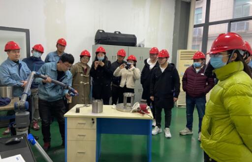 上海华东电力设计院设计人员到上海阀门五厂参观交流 上海华东电力设计院设计人员到上海阀门五厂参观交流