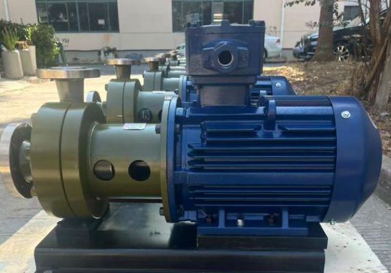 高温产线告别“跑冒滴漏”，一台定制磁力泵的逆袭之路