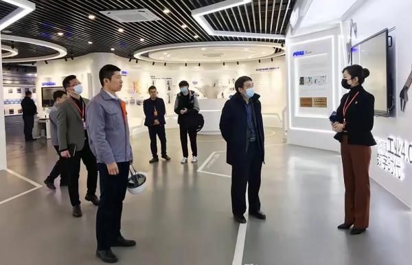 武锅能源与沈阳化工大学签署战略合作协议