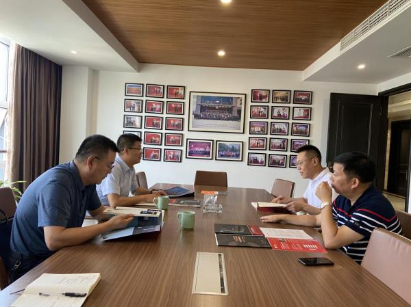 与立信阀门合作交流 与立信阀门合作交流