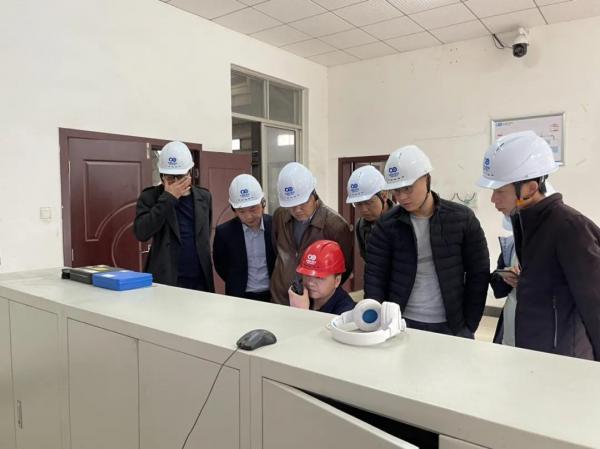 云南省滇中引水工程项目领导一行莅临凯利特泵业考察 云南省滇中引水工程项目领导一行莅临凯利特泵业考察