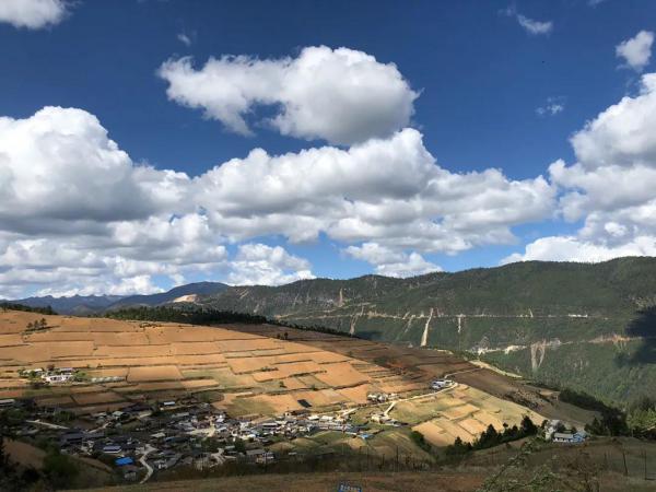 云南 剑川 云端牧场