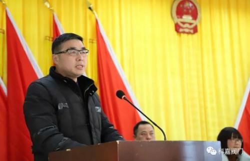 科嘉阀门总经理黎宏同志当选乌江镇新一届商会长